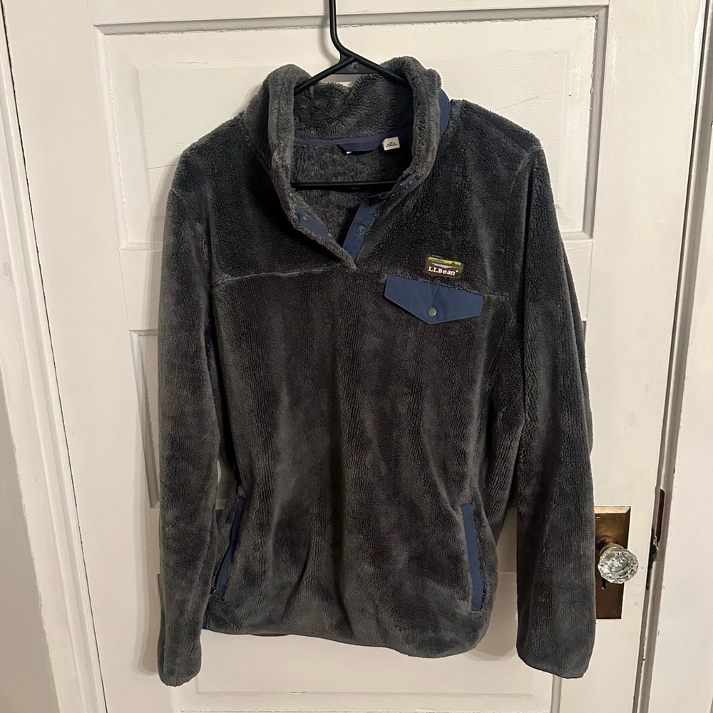 LL Bean Fuzzy Fleece Quarter Snap